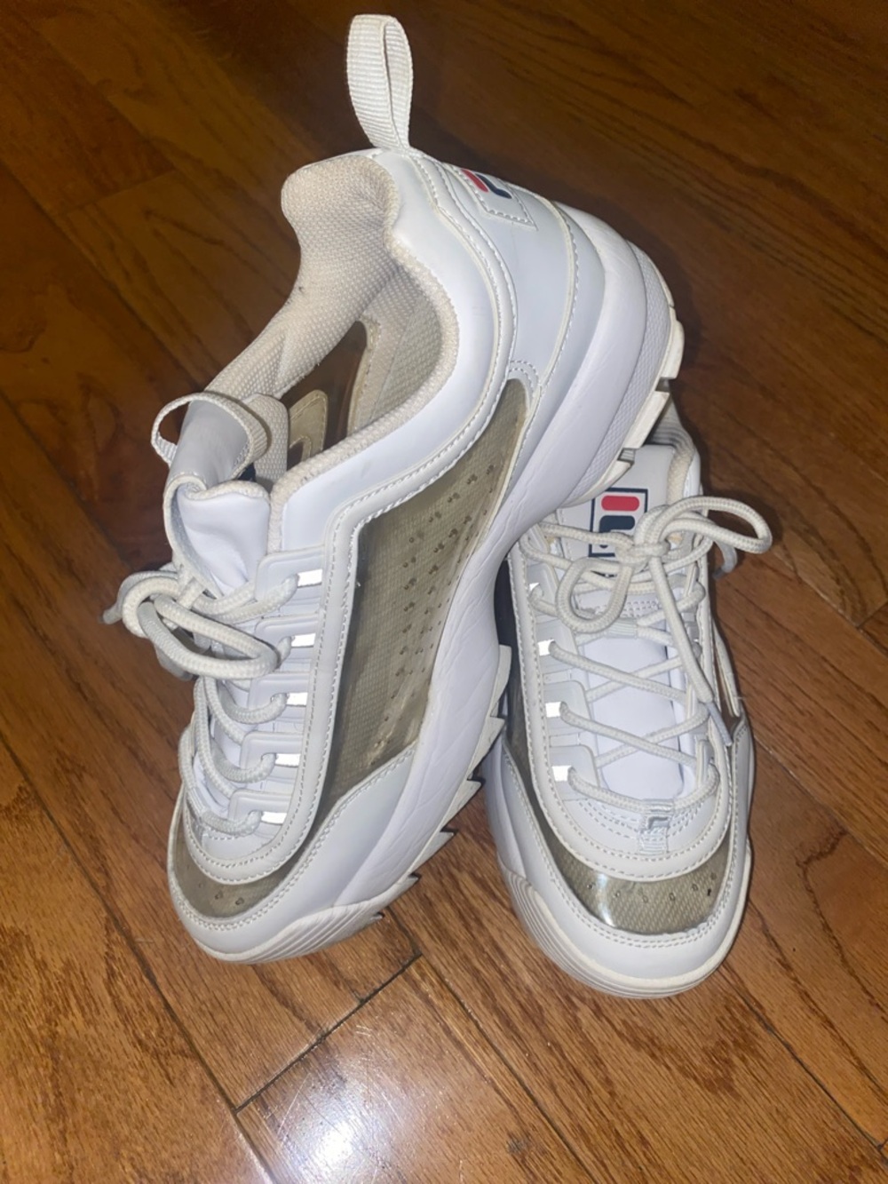 Fila Men’s White and Tan Low-Top Sneakers